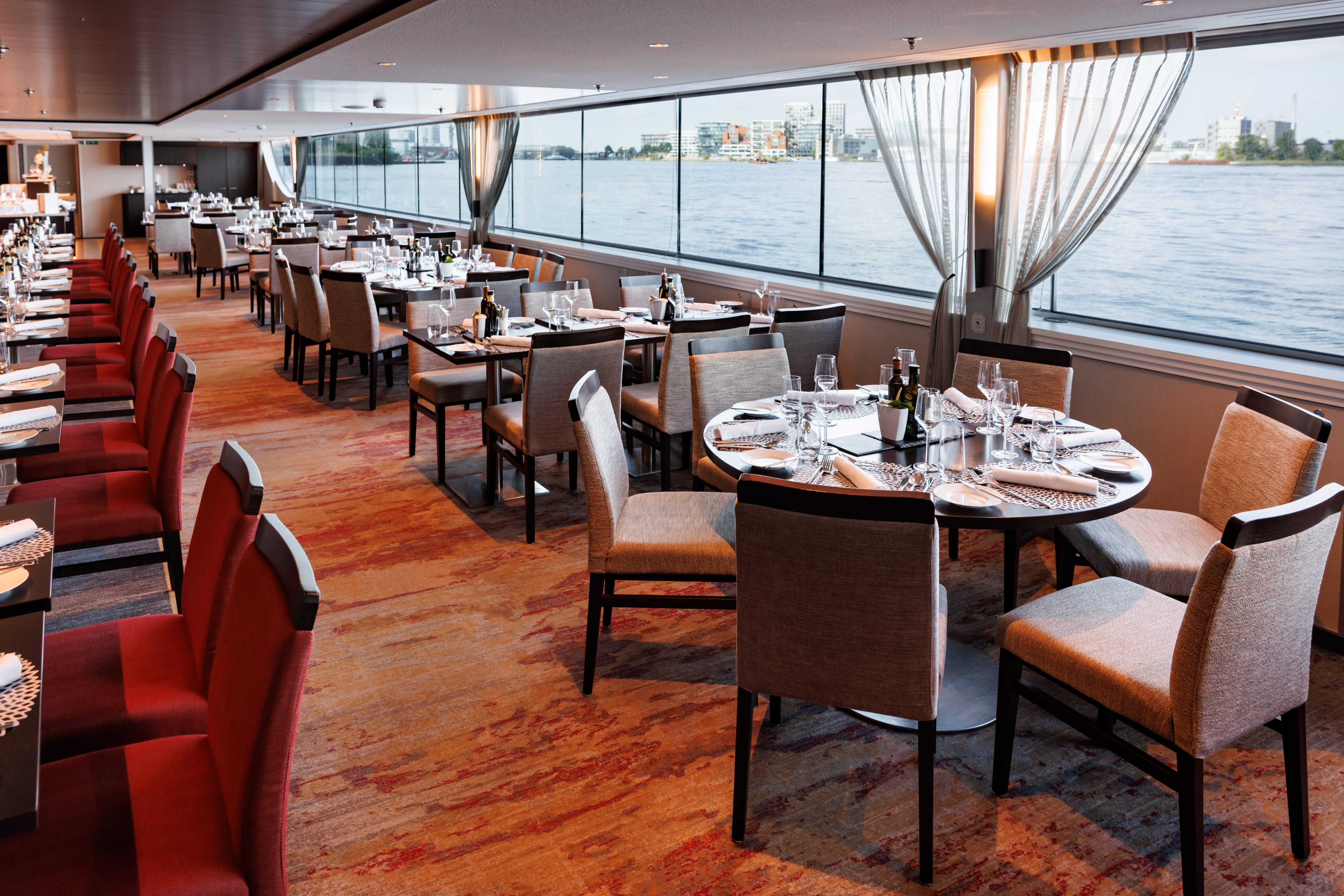 Avalon Vista - Dining Room